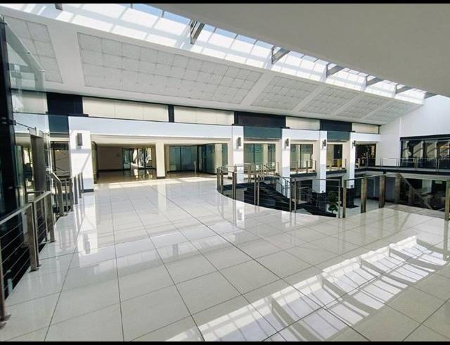 BUSINESS PROPERTY TO RENT IN BRYANSTON